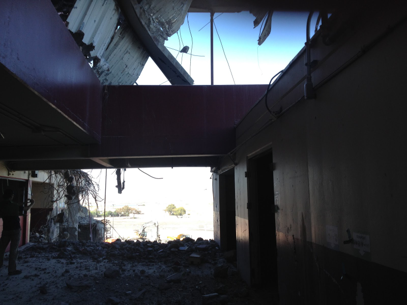 Illustration for article titled We Hopped A Fence And Explored The Ruins Of Candlestick Park